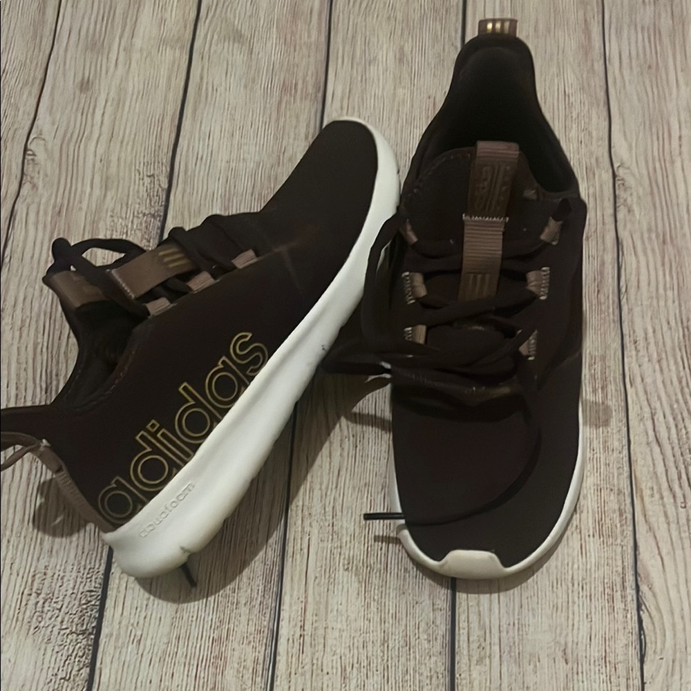 Adidas Brown Sneakers Modern Streamlined Design